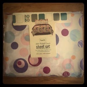 TWIN SIZE SHEET SET